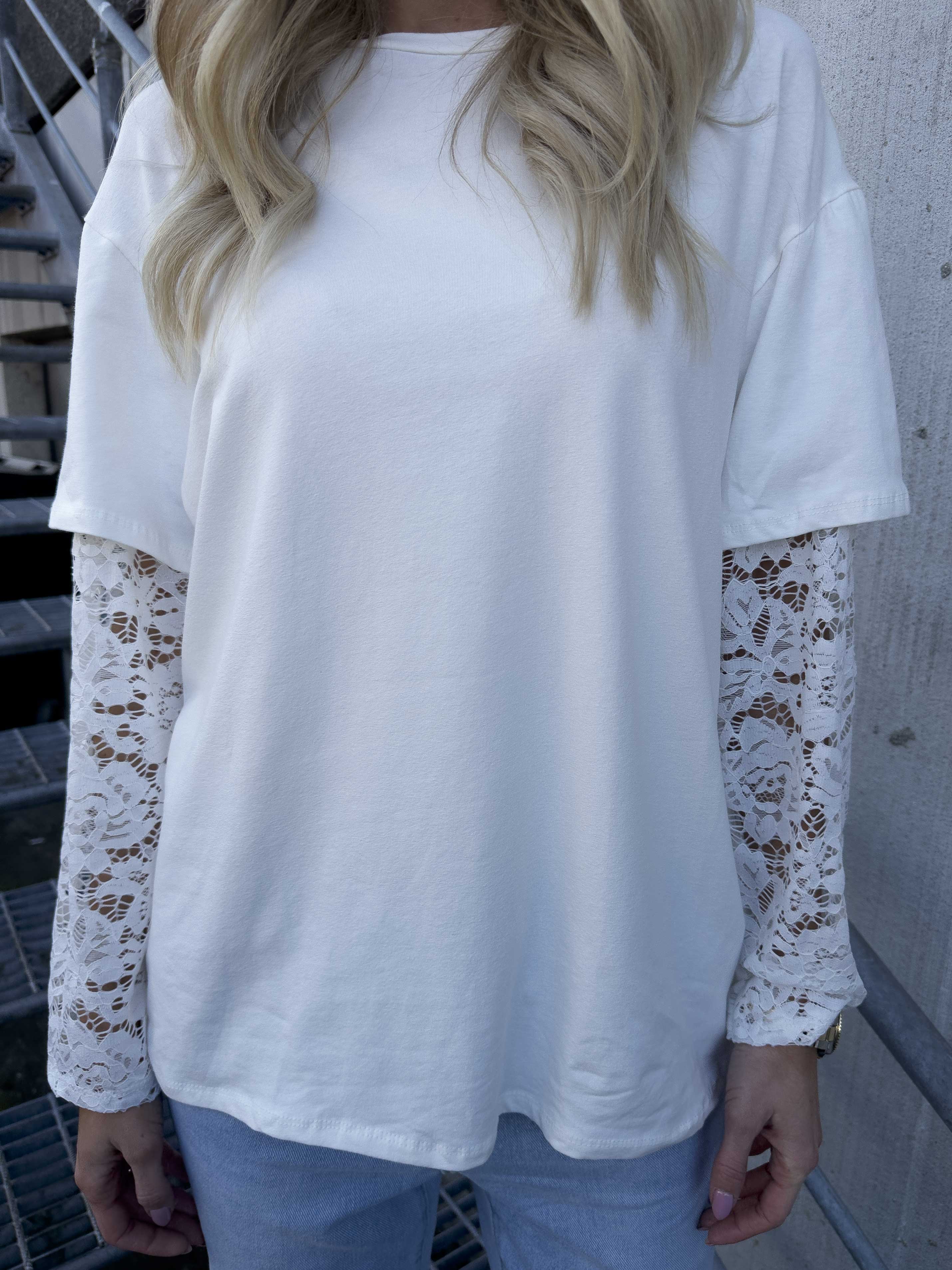 Valerie - T-shirt i bomuld med lange blonde ærmer